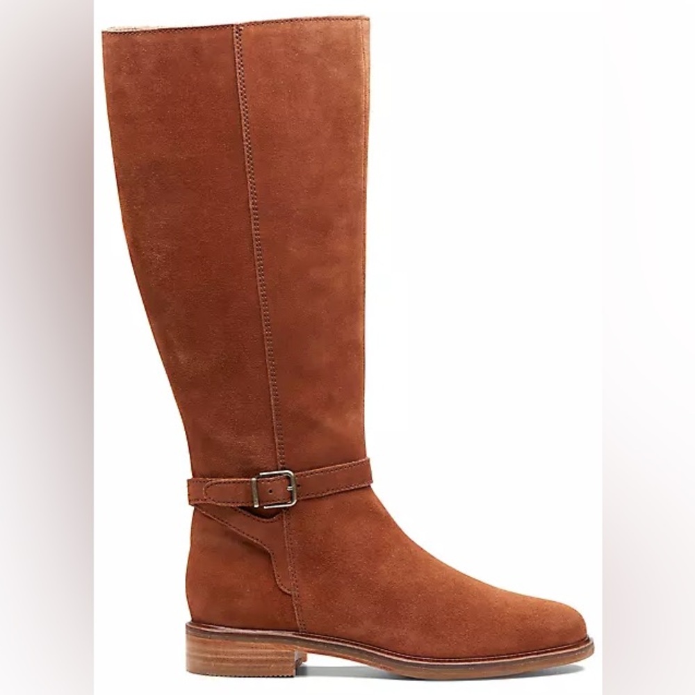 New in box Clarks Clarkdale CLAD Dark Tan Suede